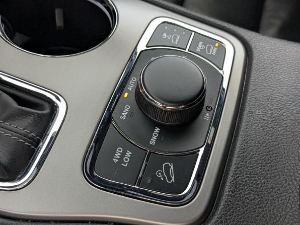 Jeep Grand Cherokee IV (WK2) Рестайлинг с пробегом 2021 года, цена 5 700 000 рублей, 38705 км, внедорожник, Автокод Объявления
