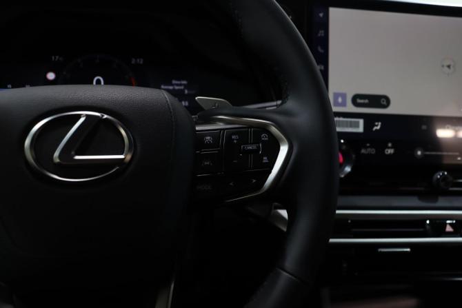 Lexus RX V с пробегом 2026 года, цена 8 600 000 рублей, 22 км, внедорожник, Автокод Объявления