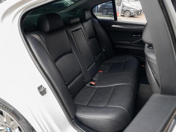 BMW 5 серии VI (F10/F11/F07) Рестайлинг с пробегом 2015 года, цена 2 200 000 рублей, 182734 км, седан, Автокод Объявления