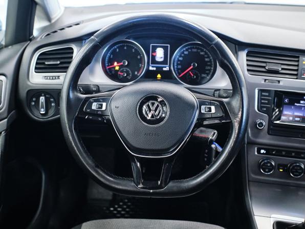 Volkswagen Golf VII с пробегом 2014 года, цена 963 000 рублей, 80211 км, хэтчбек, Автокод Объявления