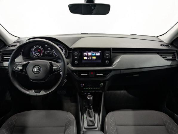 Skoda Rapid II с пробегом 2022 года, цена 1 775 000 рублей, 45272 км, лифтбек, Автокод Объявления