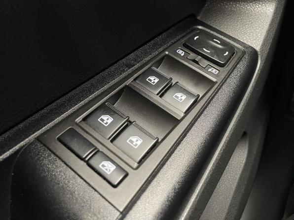 Lada (ВАЗ) Vesta I с пробегом 2019 года, цена 997 000 рублей, 105111 км, универсал, Автокод Объявления
