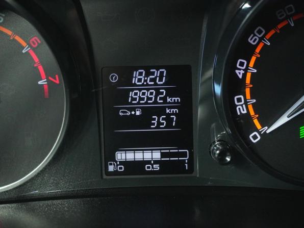 Lada (ВАЗ) Granta I Рестайлинг с пробегом 2023 года, цена 872 000 рублей, 19990 км, лифтбек, Автокод Объявления