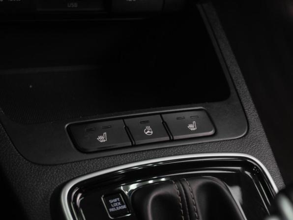 Kia Rio IV Рестайлинг с пробегом 2020 года, цена 1 889 000 рублей, 57463 км, хэтчбек, Автокод Объявления