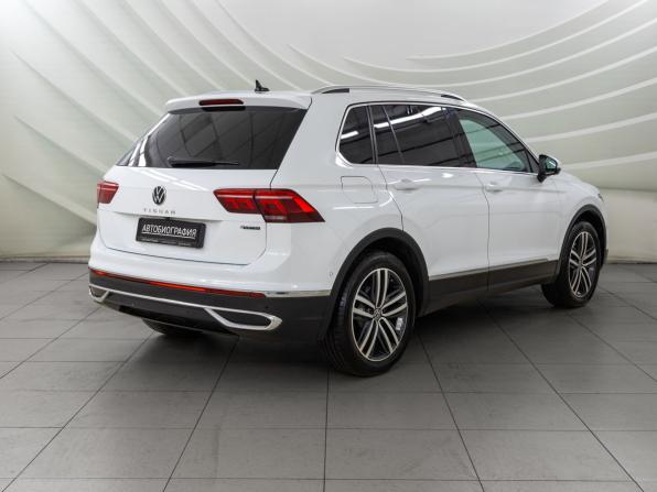 Volkswagen Tiguan II Рестайлинг с пробегом 2021 года, цена 3 250 000 рублей, 83628 км, внедорожник, Автокод Объявления