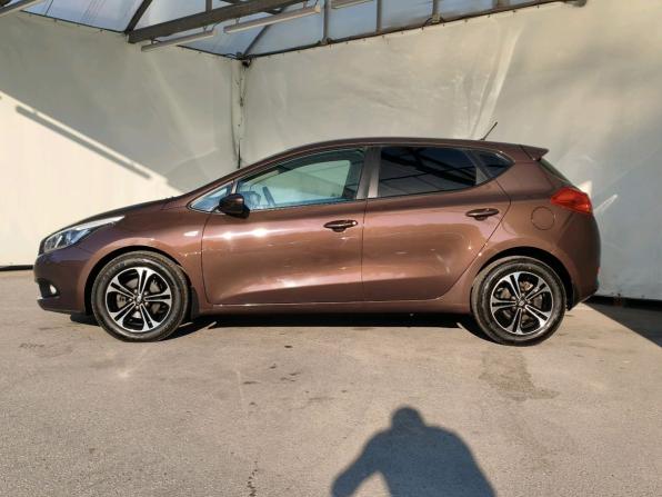 Kia Ceed II с пробегом 2012 года, цена 750 000 рублей, 230161 км, хэтчбек, Автокод Объявления