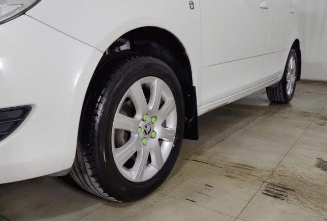 Skoda Fabia II Рестайлинг с пробегом 2014 года, цена 550 000 рублей, 196000 км, хэтчбек, Автокод Объявления