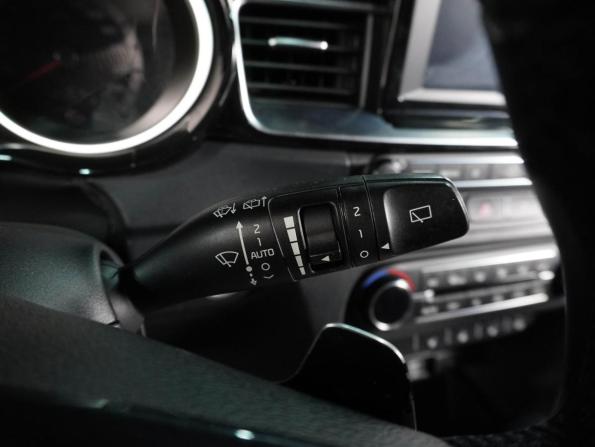 Kia Ceed III с пробегом 2019 года, цена 1 599 000 рублей, 124102 км, хэтчбек, Автокод Объявления