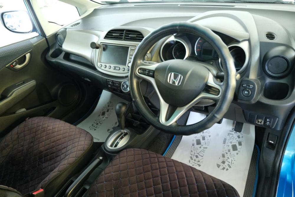 Honda Fit II Омск  - изображение 9