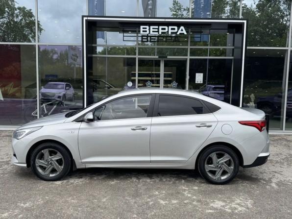 Hyundai Solaris II Рестайлинг с пробегом 2021 года, цена 1 625 000 рублей, 93676 км, седан, Автокод Объявления