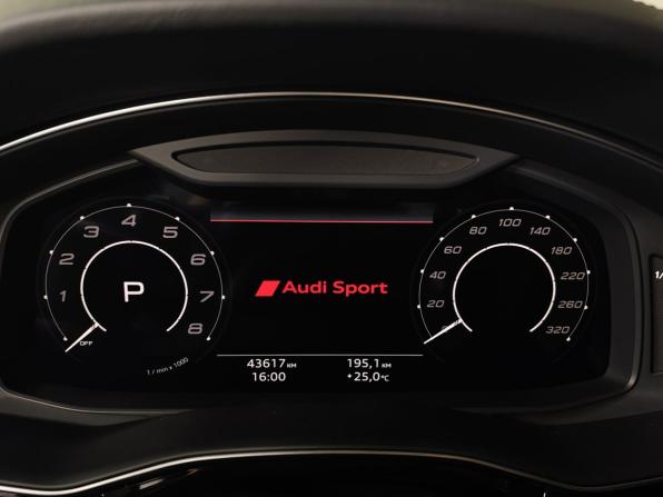 Audi RS Q8 I с пробегом 2020 года, цена 10 999 999 рублей, 43615 км, внедорожник, Автокод Объявления