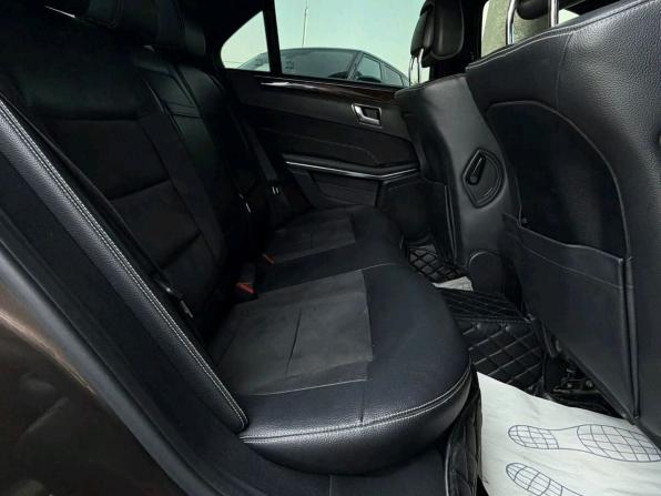 Mercedes-Benz E-Класс IV (W212 S212 C207) Рестайлинг с пробегом 2013 года, цена 1 960 777 рублей, 237813 км, седан, Автокод Объявления