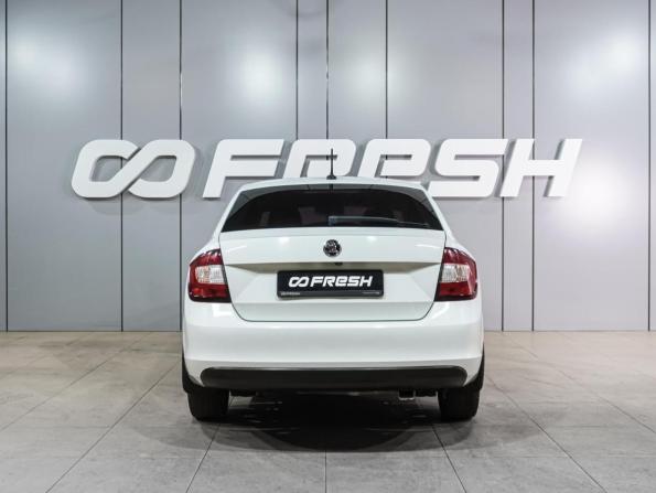 Skoda Rapid I Рестайлинг с пробегом 2018 года, цена 1 339 000 рублей, 123745 км, лифтбек, Автокод Объявления