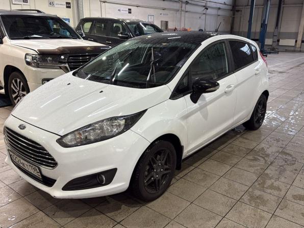 Ford Fiesta Mk6 Рестайлинг с пробегом 2018 года, цена 980 000 рублей, 87352 км, хэтчбек, Автокод Объявления
