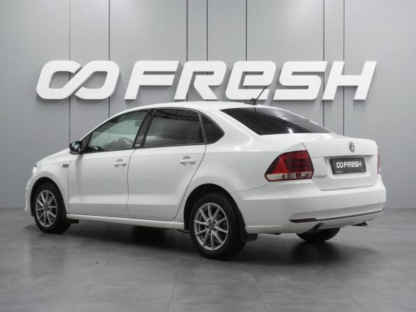 Volkswagen Polo V Рестайлинг с пробегом 2017 года, цена 1 339 000 рублей, 103093 км, седан, Автокод Объявления