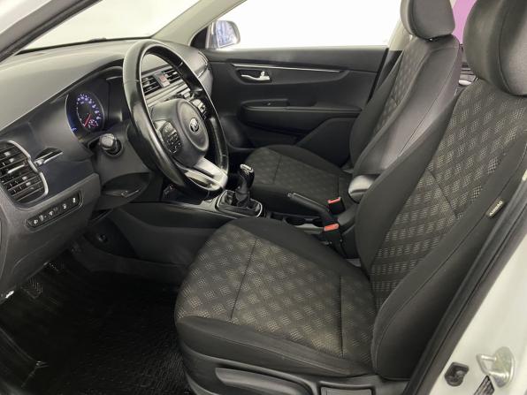 Kia Rio IV с пробегом 2017 года, цена 995 000 рублей, 184604 км, седан, Автокод Объявления
