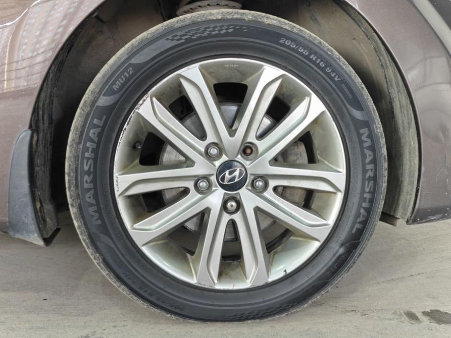 Hyundai Elantra V (MD) Рестайлинг Москва  - изображение 18