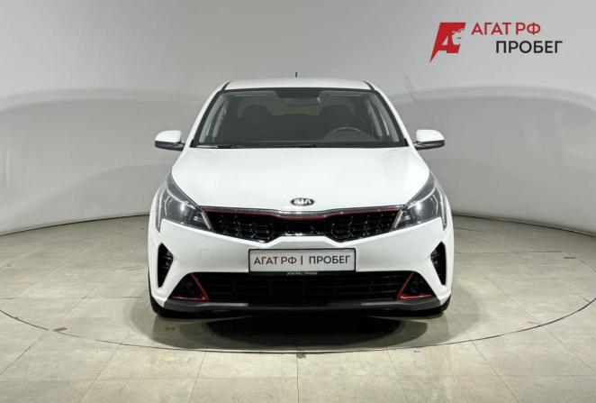 Kia Rio IV Рестайлинг с пробегом 2021 года, цена 1 735 000 рублей, 80170 км, седан, Автокод Объявления