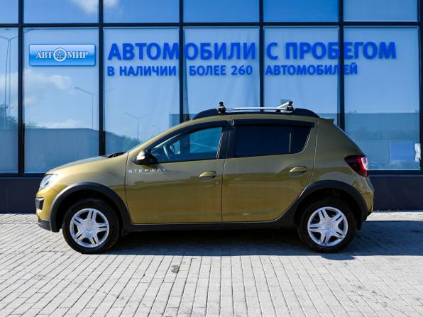Renault Sandero II с пробегом 2015 года, цена 922 000 рублей, 84420 км, хэтчбек, Автокод Объявления
