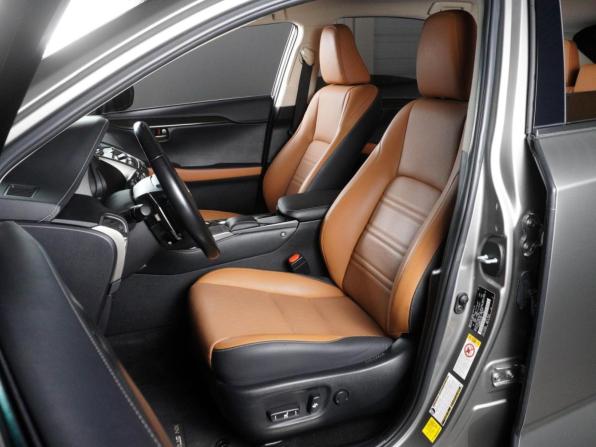 Lexus NX I Рестайлинг с пробегом 2019 года, цена 2 960 000 рублей, 41889 км, внедорожник, Автокод Объявления