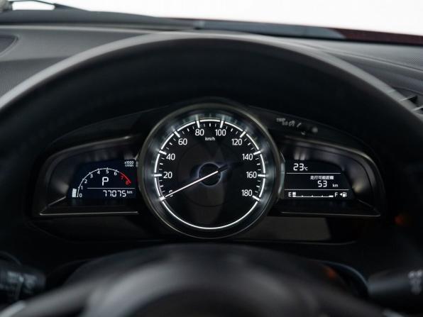 Mazda Axela III Рестайлинг с пробегом 2017 года, цена 1 420 000 рублей, 77075 км, хэтчбек, Автокод Объявления