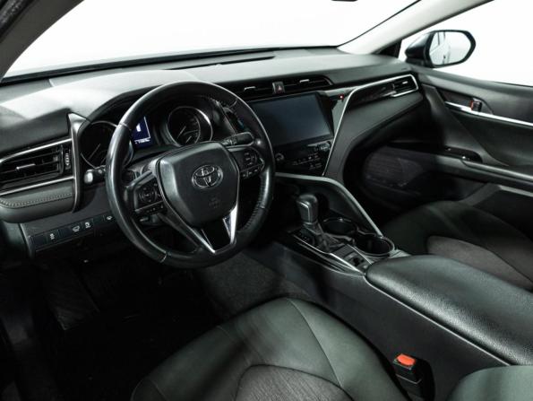 Toyota Camry VIII (XV70) с пробегом 2019 года, цена 2 379 700 рублей, 110672 км, седан, Автокод Объявления