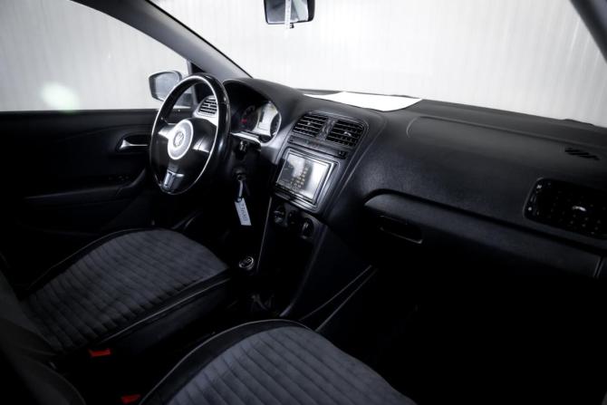 Volkswagen Polo V с пробегом 2011 года, цена 570 000 рублей, 263088 км, седан, Автокод Объявления