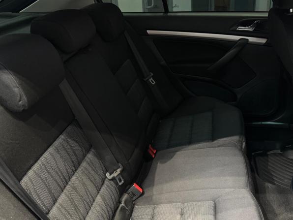 Skoda Octavia II (A5) Рестайлинг с пробегом 2012 года, цена 840 000 рублей, 267144 км, лифтбек, Автокод Объявления