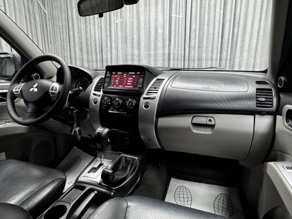 Mitsubishi Pajero Sport II с пробегом 2010 года, цена 1 570 000 рублей, 223201 км, внедорожник, Автокод Объявления