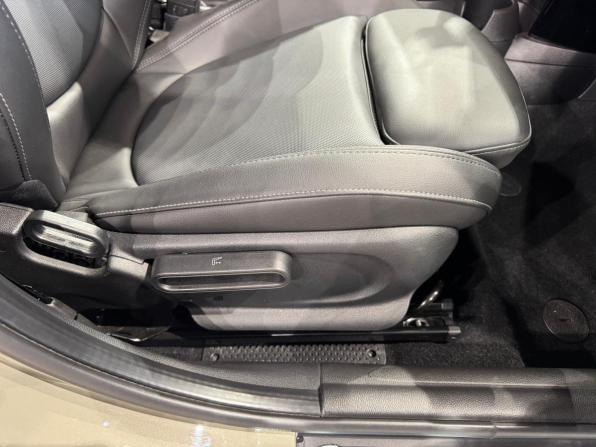 Mini Hatch III (F55/F56) Рестайлинг с пробегом 2020 года, цена 2 450 000 рублей, 28450 км, хэтчбек, Автокод Объявления