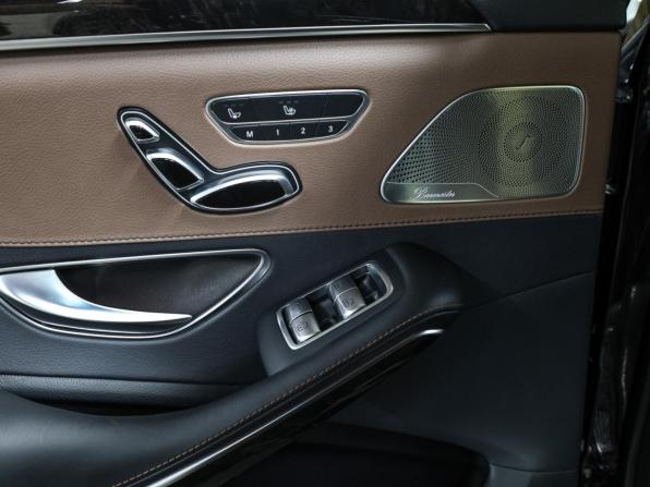 Mercedes-Benz S-Класс VI (W222 C217) Рестайлинг с пробегом 2018 года, цена 5 199 000 рублей, 97502 км, седан, Автокод Объявления