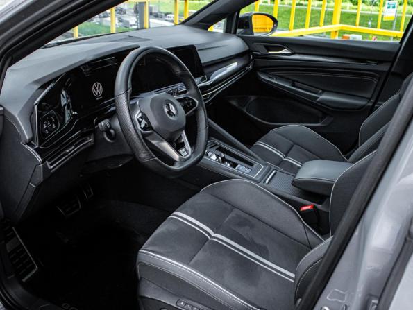 Volkswagen Golf VIII с пробегом 2021 года, цена 2 799 000 рублей, 53000 км, хэтчбек, Автокод Объявления