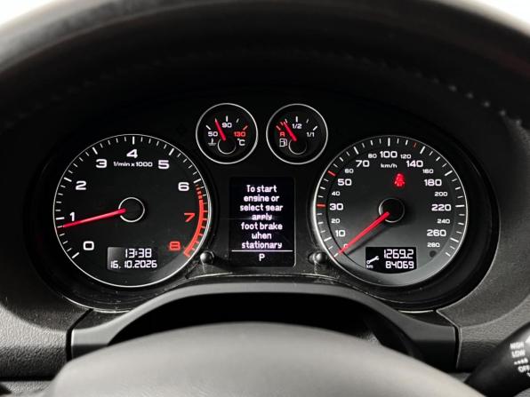 Audi A3 II (8P) Рестайлинг 2 с пробегом 2010 года, цена 1 574 900 рублей, 84069 км, кабриолет, Автокод Объявления