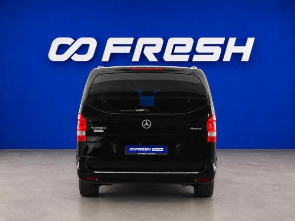 Mercedes-Benz V-Класс III (W447) Рестайлинг с пробегом 2022 года, цена 6 399 050 рублей, 65597 км, минивэн, Автокод Объявления
