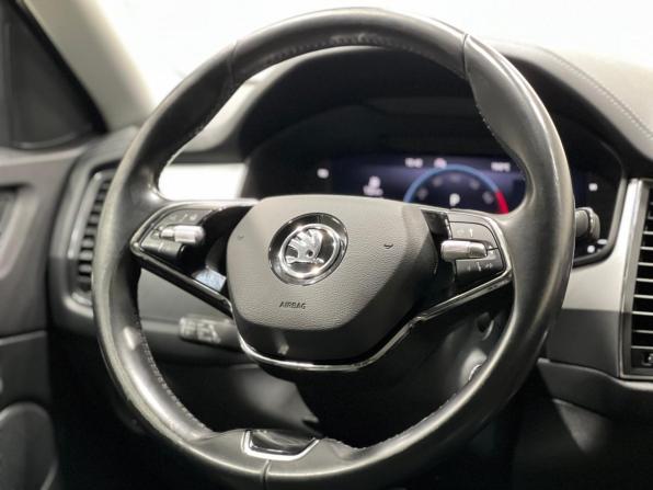 Skoda Kodiaq I Рестайлинг с пробегом 2022 года, цена 2 749 000 рублей, 220000 км, внедорожник, Автокод Объявления