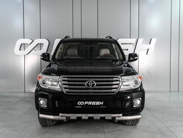Toyota Land Cruiser 200 Series Рестайлинг 1 с пробегом 2015 года, цена 4 799 000 рублей, 266162 км, внедорожник, Автокод Объявления