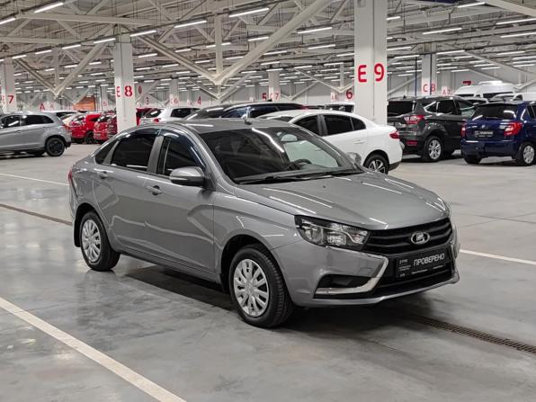 Lada (ВАЗ) Vesta I с пробегом 2017 года, цена 749 999 рублей, 98755 км, седан, Автокод Объявления