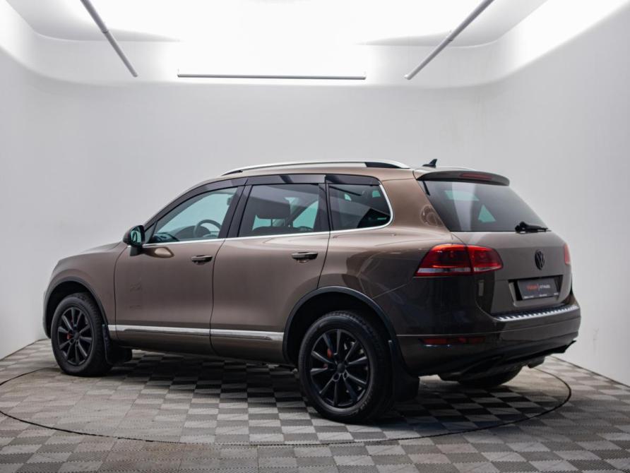 Volkswagen Touareg II Москва  - изображение 7