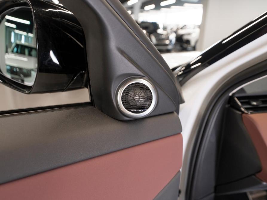 Land Rover Range Rover Evoque II Рестайлинг Москва  - изображение 18