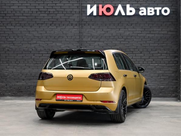 Volkswagen Golf VII Рестайлинг с пробегом 2018 года, цена 1 940 000 рублей, 109510 км, хэтчбек, Автокод Объявления