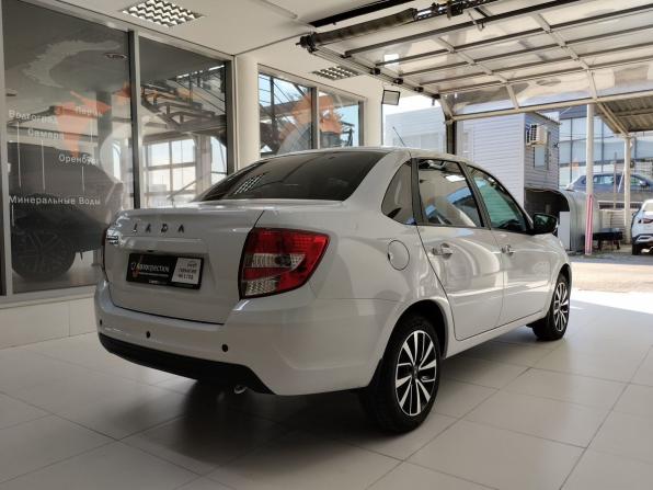 Lada (ВАЗ) Granta I Рестайлинг с пробегом 2024 года, цена 970 000 рублей, 34678 км, седан, Автокод Объявления