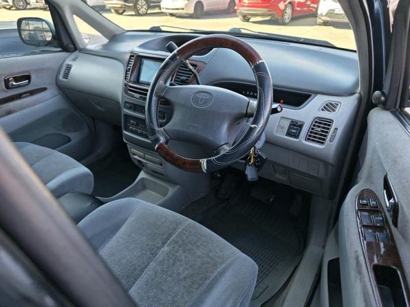 Toyota Nadia с пробегом 1998 года, цена 263 000 рублей, 299999 км, компактвэн, Автокод Объявления