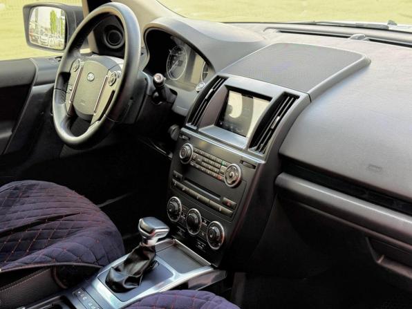 Land Rover Freelander II Рестайлинг 2 с пробегом 2013 года, цена 1 520 000 рублей, 245545 км, внедорожник, Автокод Объявления