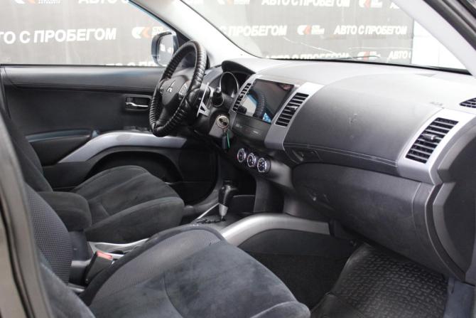 Mitsubishi Outlander II Рестайлинг с пробегом 2012 года, цена 1 283 000 рублей, 210000 км, внедорожник, Автокод Объявления