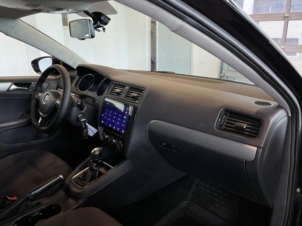 Volkswagen Jetta VI Рестайлинг с пробегом 2016 года, цена 1 078 000 рублей, 230748 км, седан, Автокод Объявления