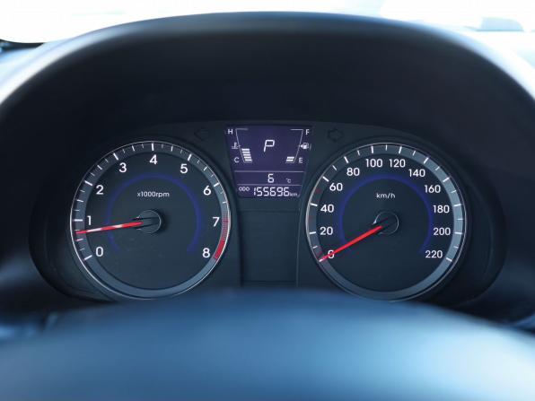 Hyundai Solaris I с пробегом 2014 года, цена 899 000 рублей, 155700 км, хэтчбек, Автокод Объявления