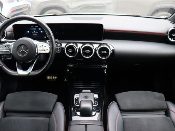 Mercedes-Benz A-Класс IV (W177) с пробегом 2019 года, цена 2 465 000 рублей, 103248 км, седан, Автокод Объявления