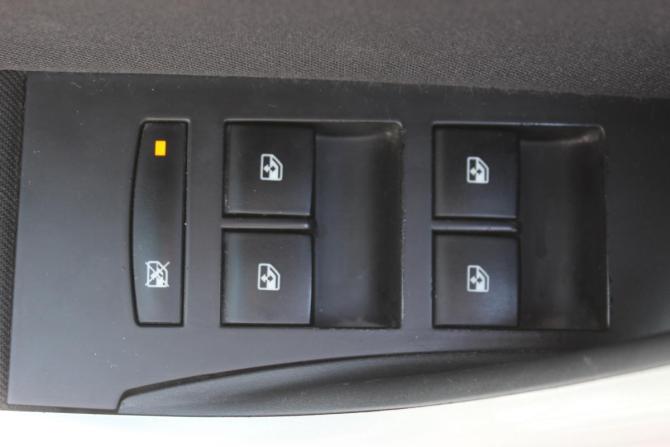 Opel Astra J Рестайлинг с пробегом 2013 года, цена 697 000 рублей, 242913 км, хэтчбек, Автокод Объявления