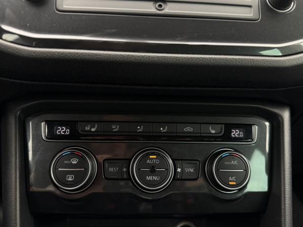 Volkswagen Tiguan II с пробегом 2017 года, цена 2 189 000 рублей, 99771 км, внедорожник, Автокод Объявления
