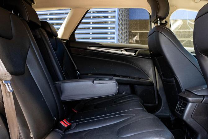 Ford Mondeo V с пробегом 2019 года, цена 1 499 000 рублей, 126791 км, универсал, Автокод Объявления